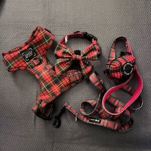 Sassy Woof Red Plaid Deck The Paws Harness Collar Leash Bow Christmas Set